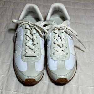 Women’s Mercedes Universal Thread Off-White Sneakers